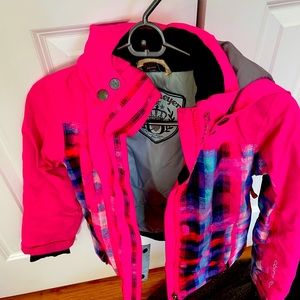 Girls hot pink ski jacket great condition